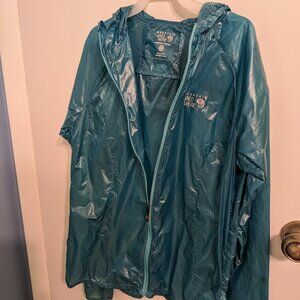 Mountain Hardware windbreaker jacket